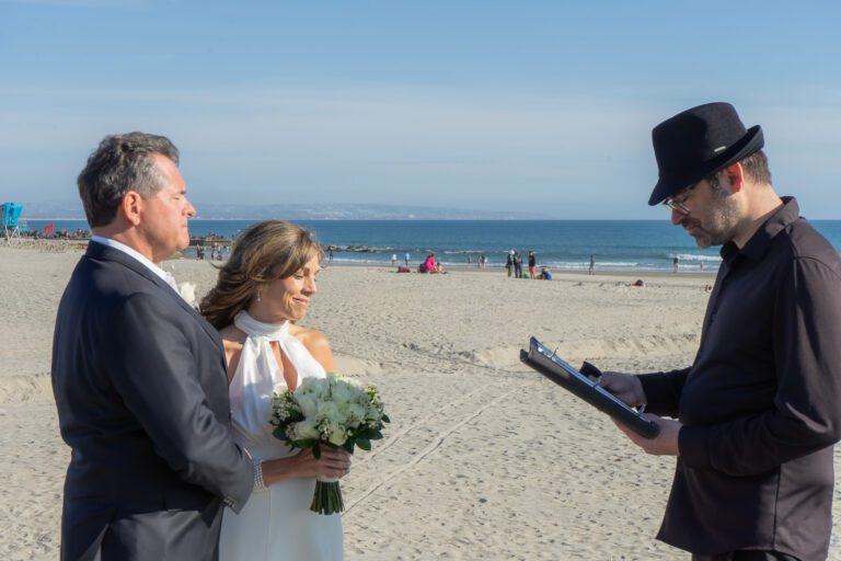 How Your Wedding Day Will Work With Instant Beach Wedding